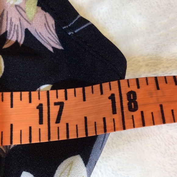 White and Pink Floral Adjustable Strap dress by Shein - Picture 7 of 12